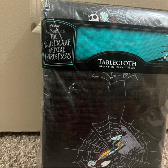 Tablecloth The Nightmare Before Christmas 60 X 84 inches New in package Disney - Picture 2 of 4
